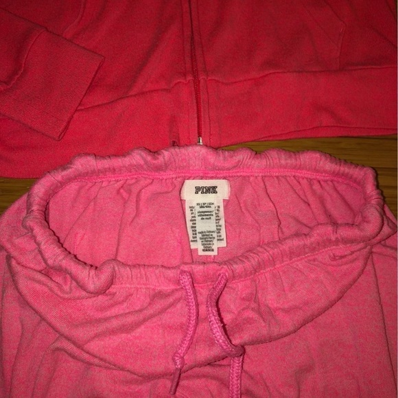 Victoria’s Secret pink xs hoodie and pants set; mismatch colors! - Picture 9 of 10